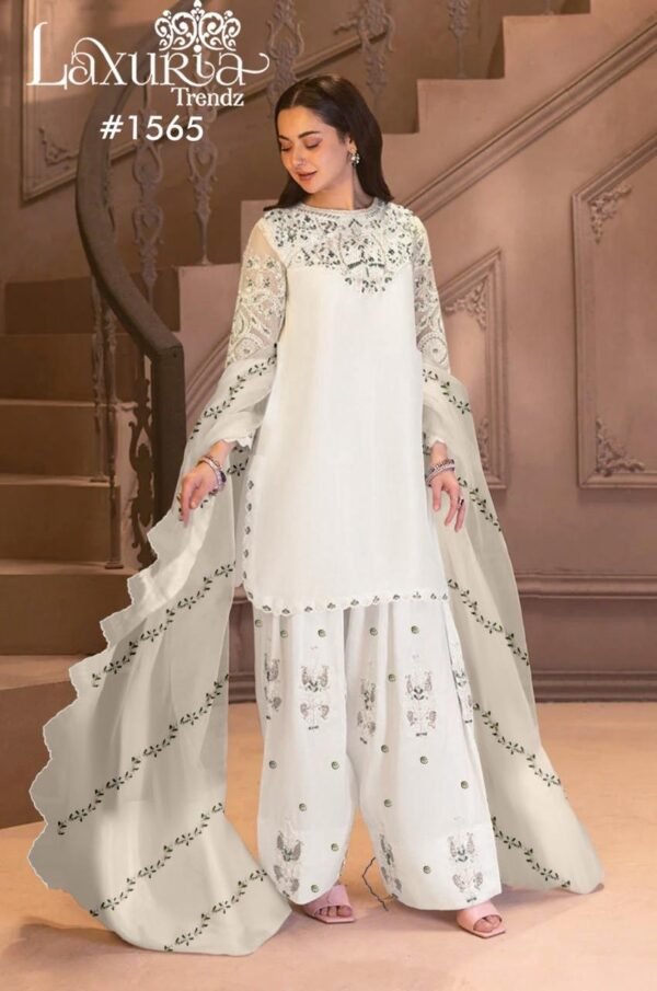 Farshi shalwar (hania amir)